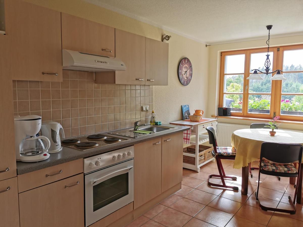 Ferienwohnung "Am Saalehaken" Gossitz Buitenkant foto